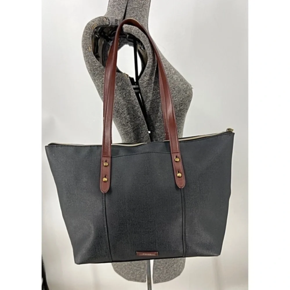 Fossil Felicity Black vegan friendly Tote